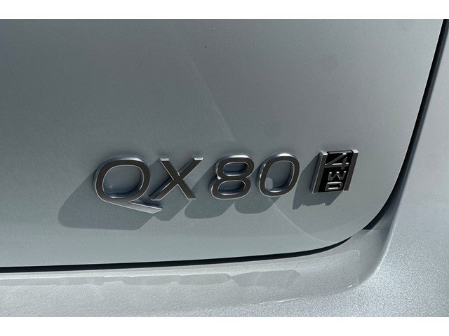 2026 INFINITI QX80 Luxe 4WD
