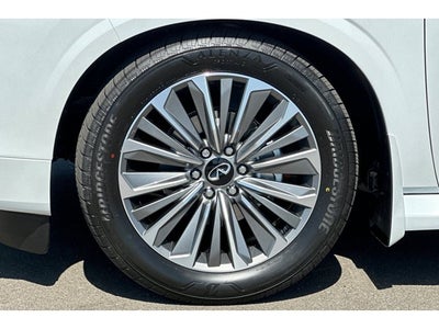 2026 INFINITI QX80 Luxe 4WD