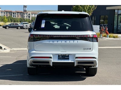 2026 INFINITI QX80 Luxe 4WD