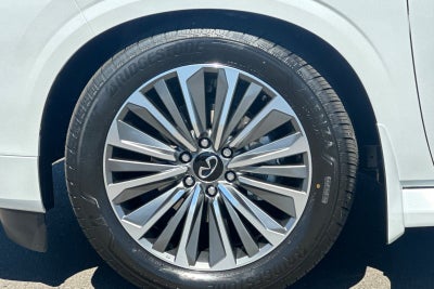 2027 INFINITI QX80 Luxe 4WD