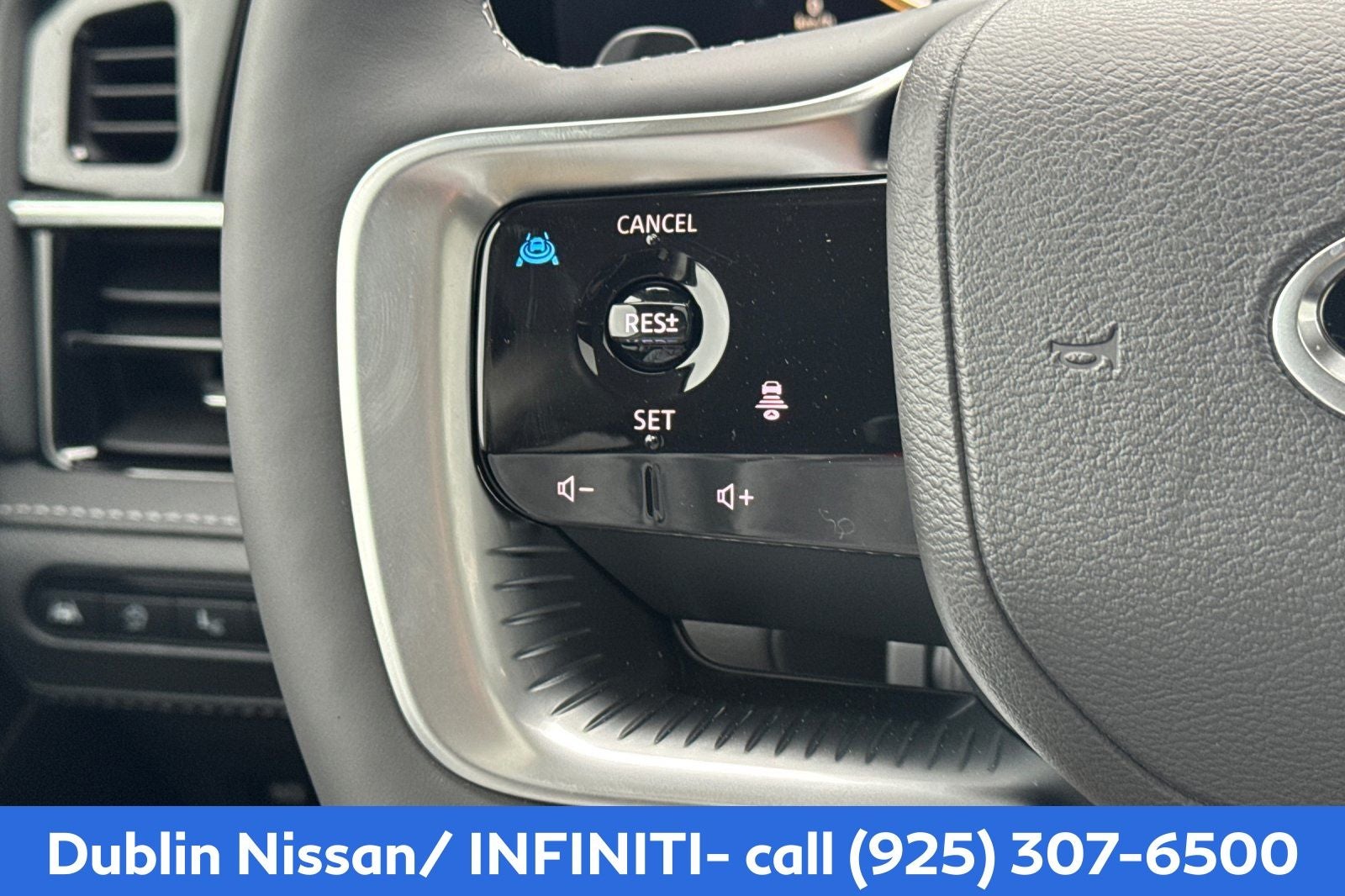 2026 INFINITI QX80 Luxe 4WD