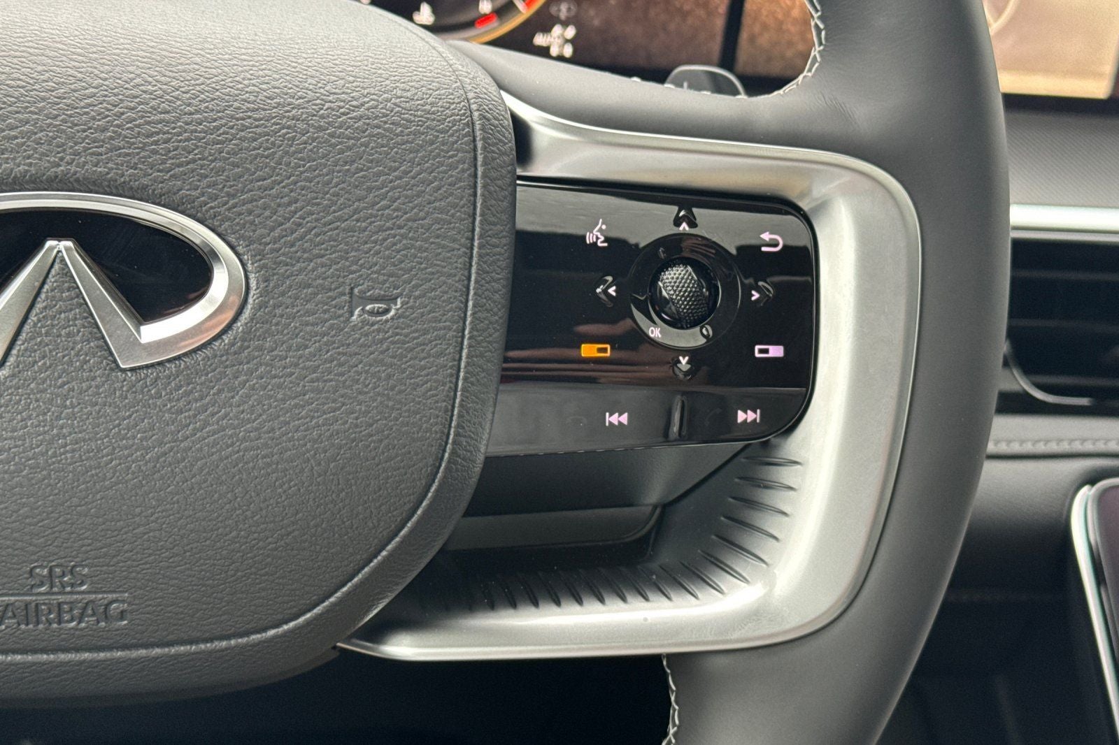 2026 INFINITI QX80 Luxe 4WD