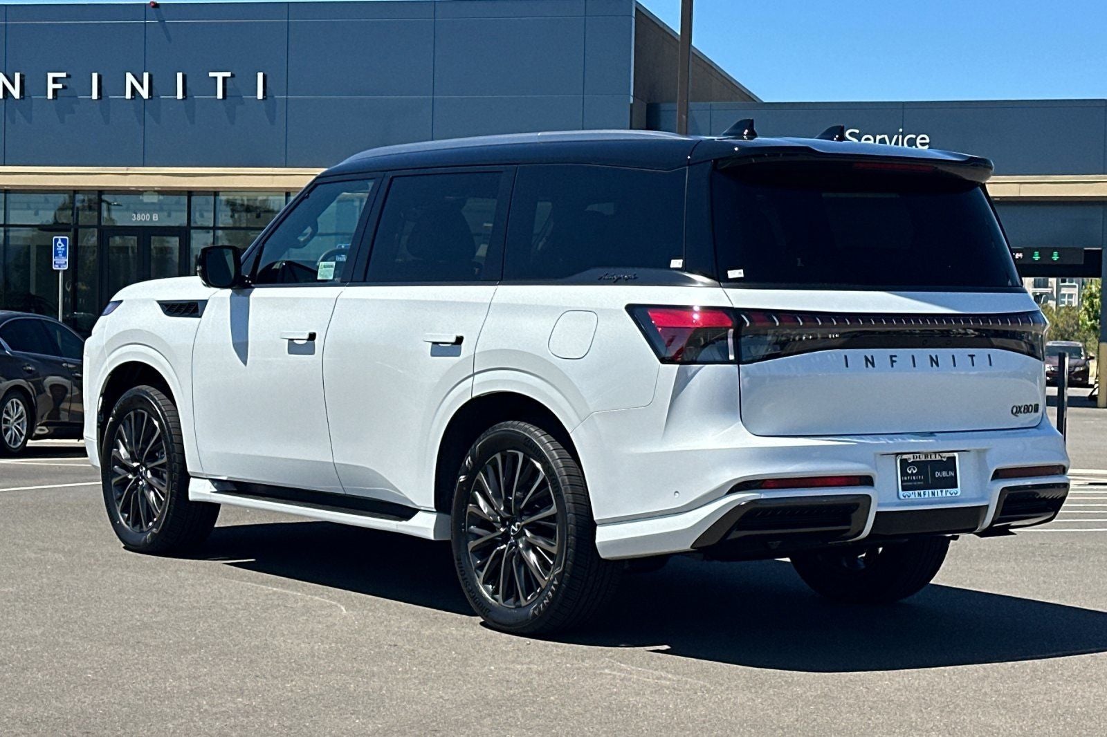 2027 INFINITI QX80 Autograph 4WD