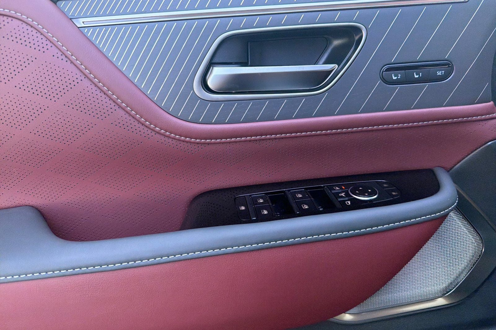 2027 INFINITI QX80 Autograph 4WD