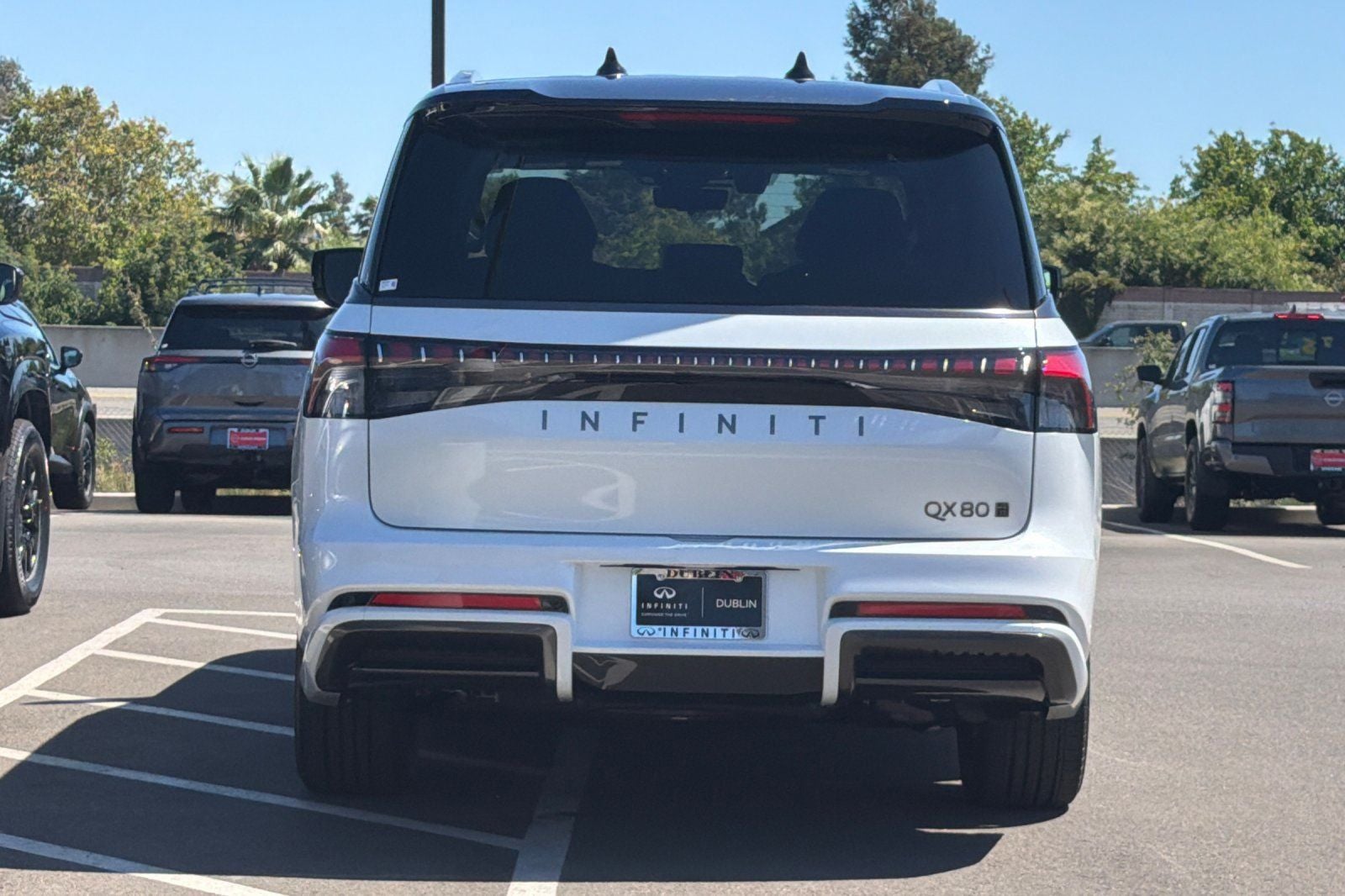 2027 INFINITI QX80 Autograph 4WD