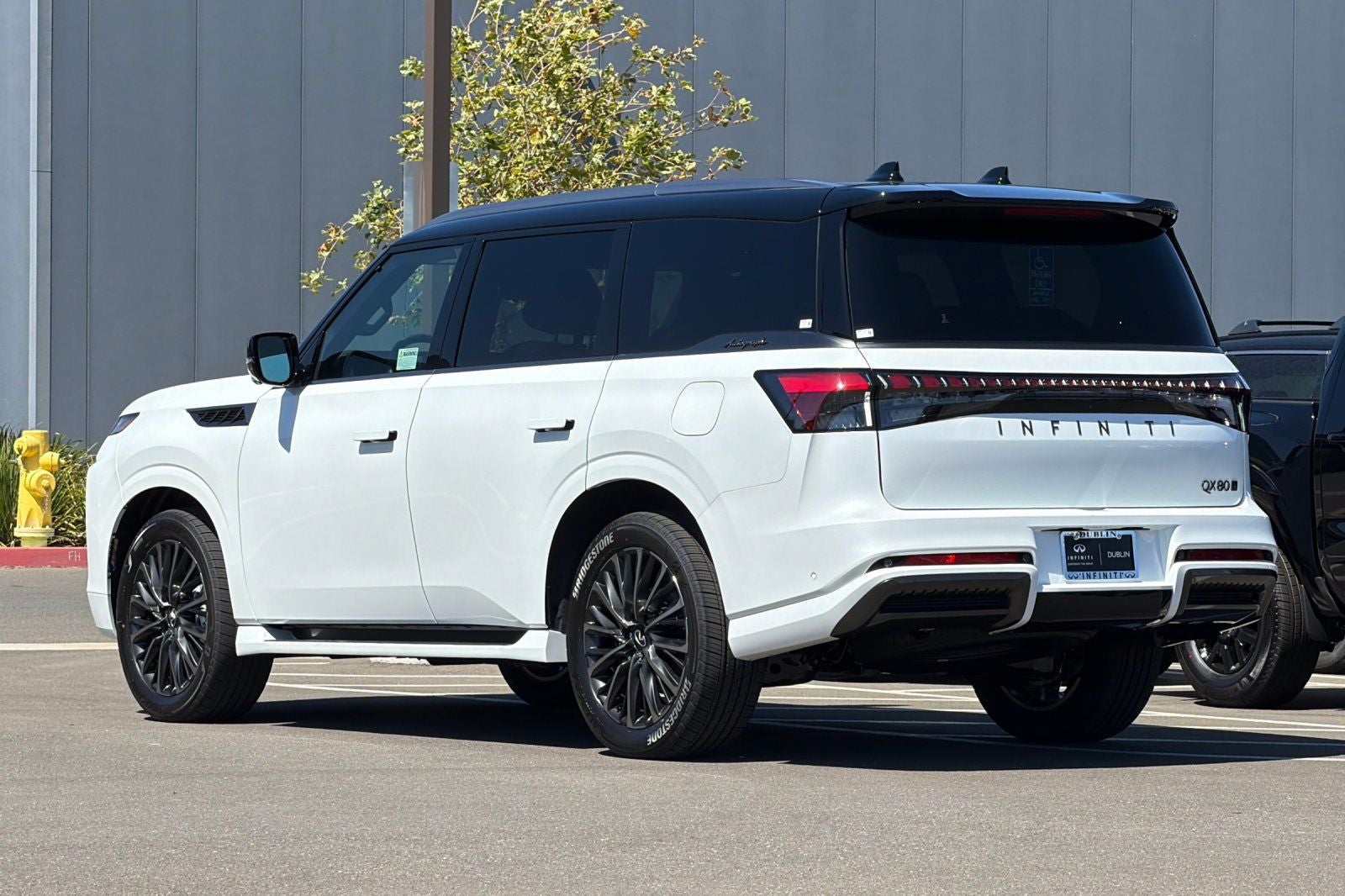 2027 INFINITI QX80 Autograph 4WD