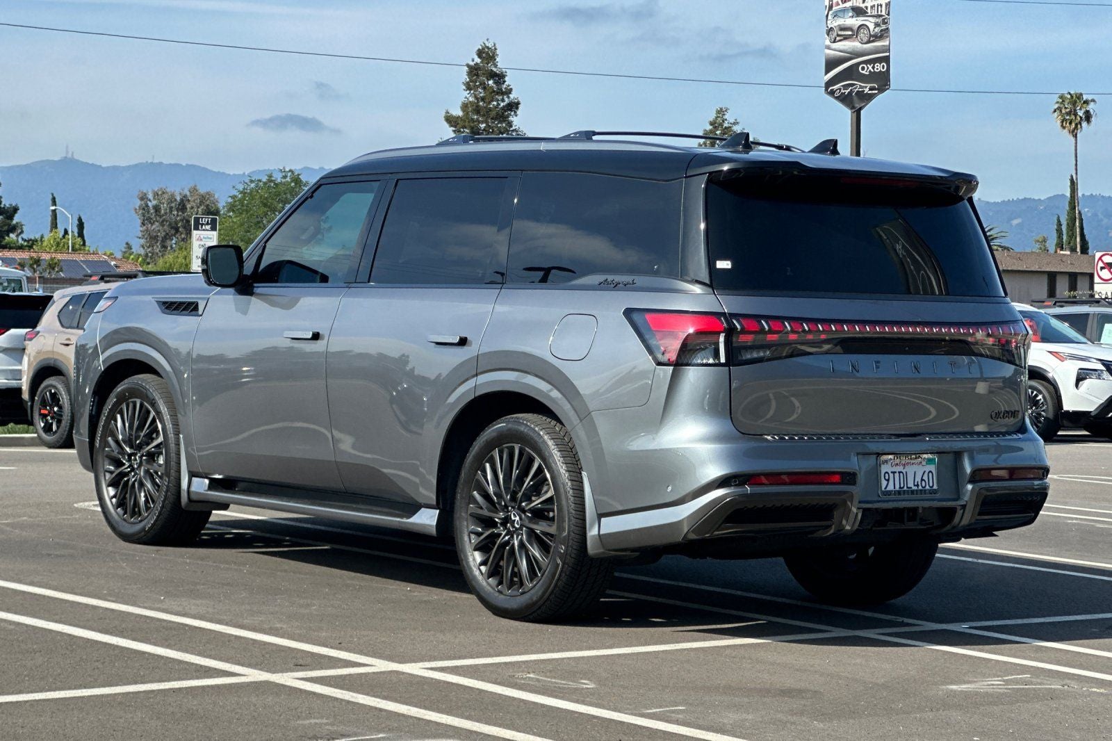 2025 INFINITI QX80 Autograph 4WD