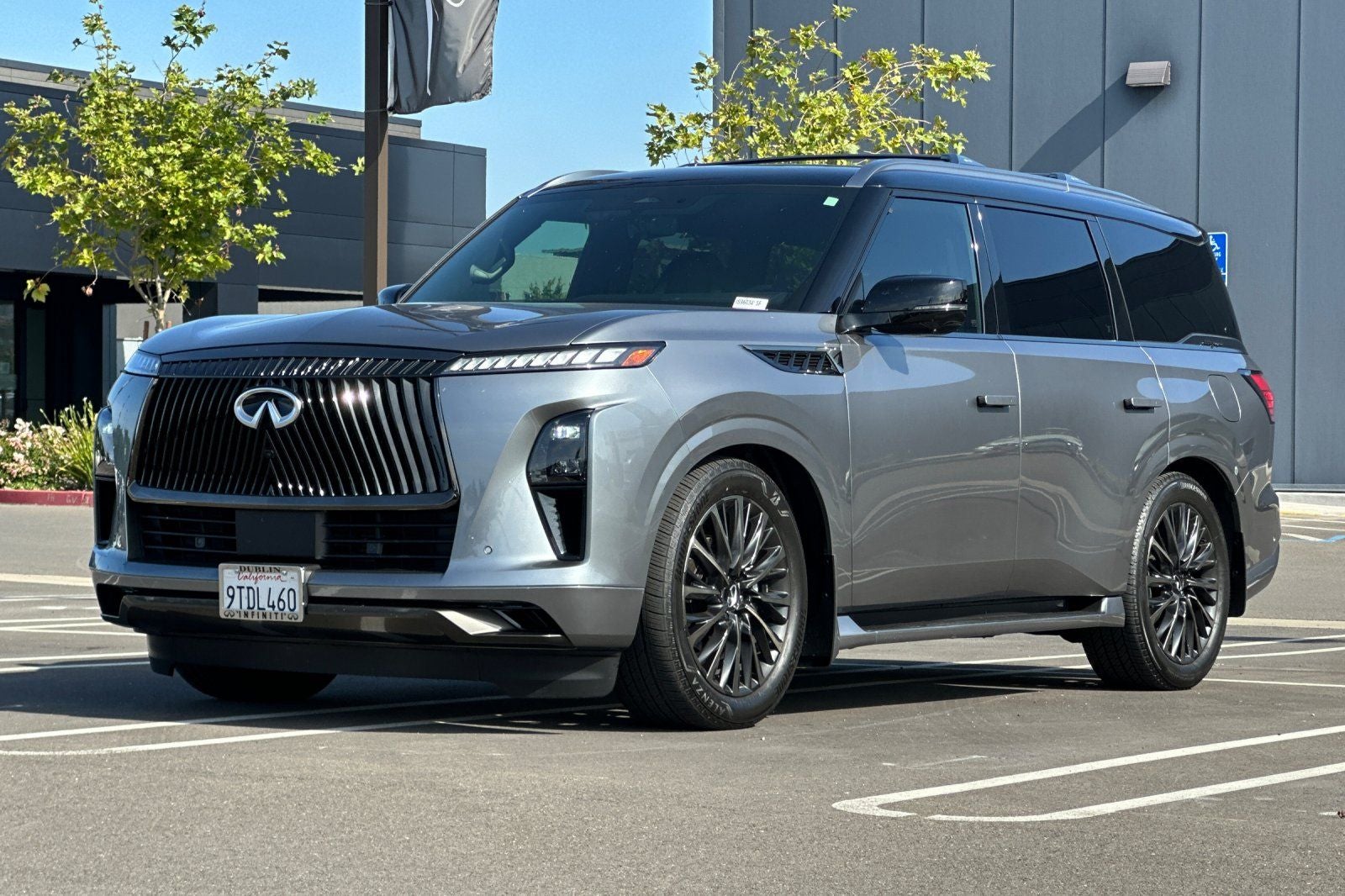 2025 INFINITI QX80 Autograph 4WD