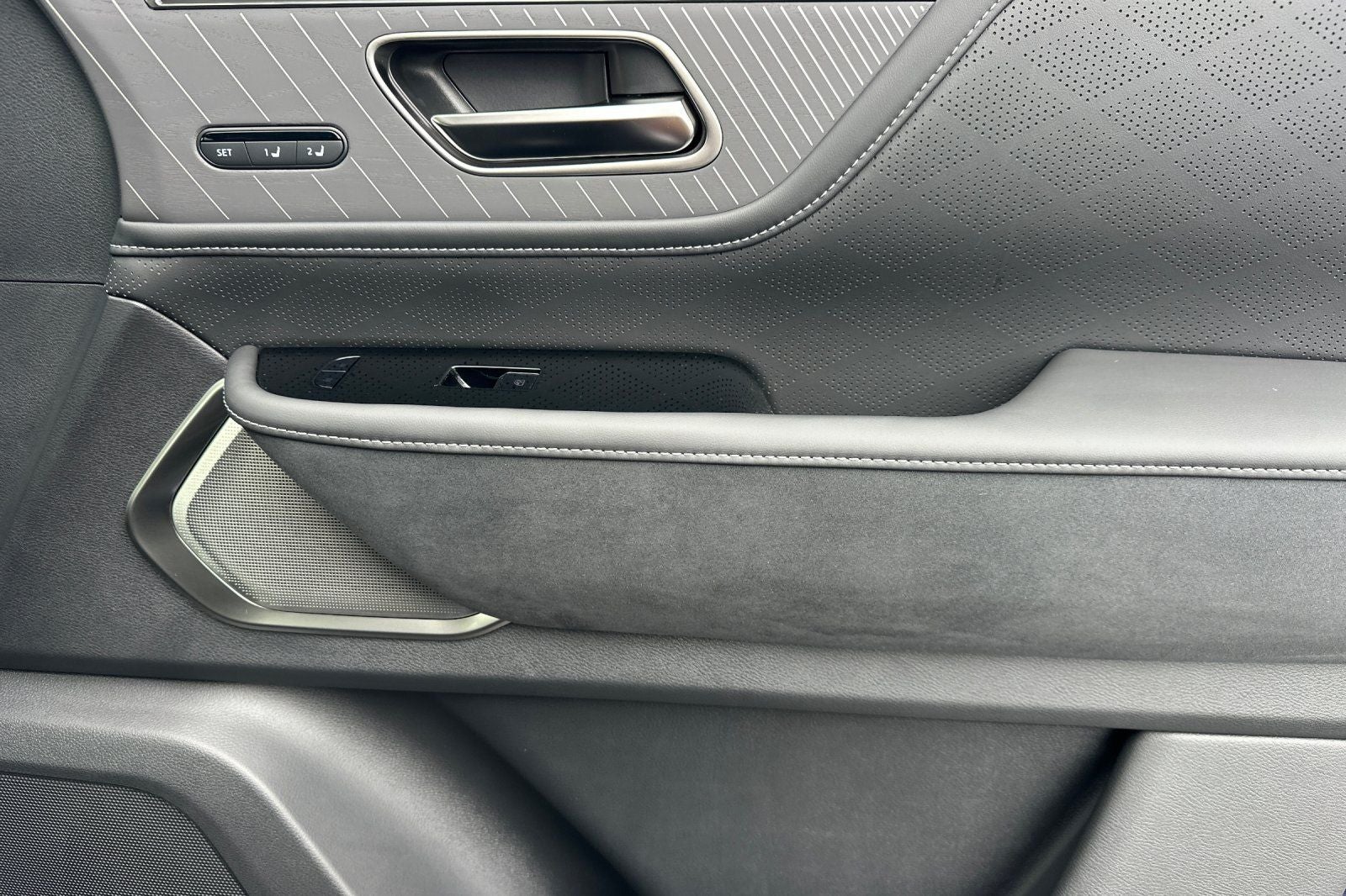 2026 INFINITI QX80 Autograph 4WD