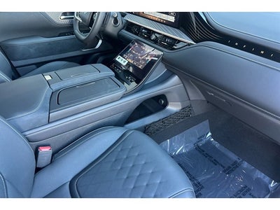 2027 INFINITI QX80 Autograph 4WD