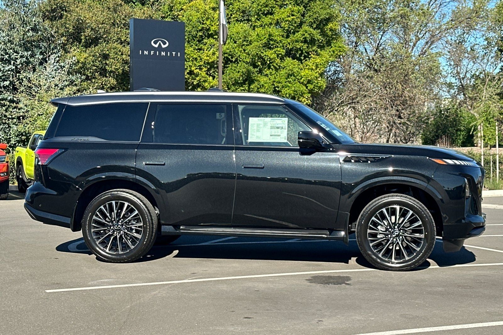 2026 INFINITI QX80 Autograph 4WD