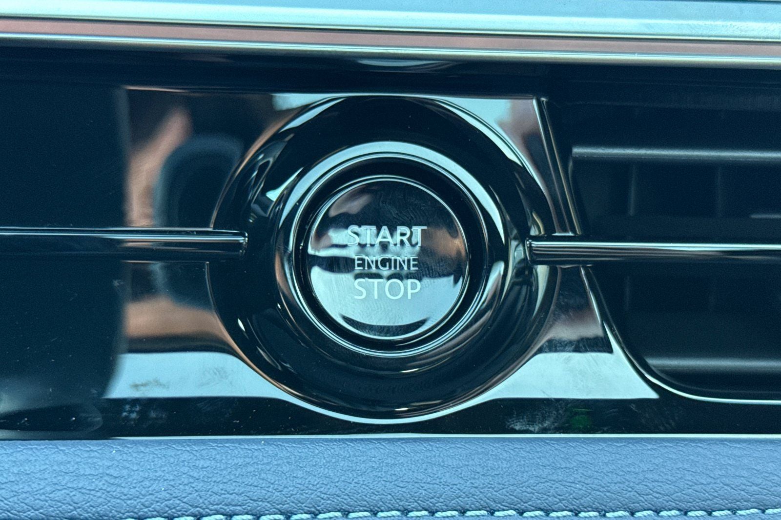 2026 INFINITI QX80 Sport 4WD