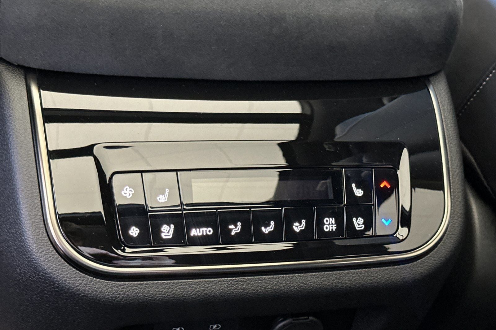 2027 INFINITI QX80 Sport 4WD