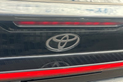 2025 Toyota Prius LE