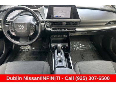 2025 Toyota Prius LE