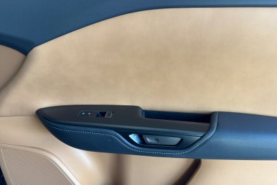 2023 Lexus RZ 450e Premium