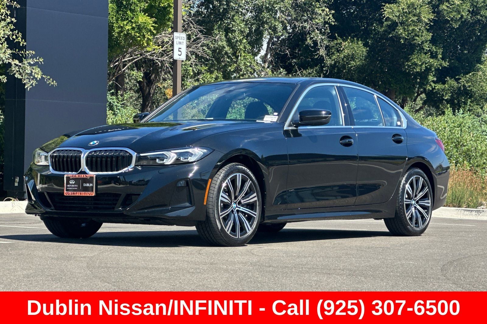 2025 BMW 3 Series 330i xDrive