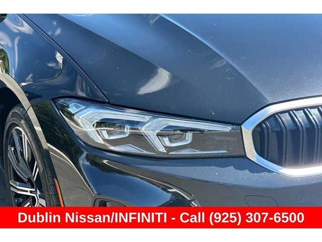 2025 BMW 3 Series 330i xDrive
