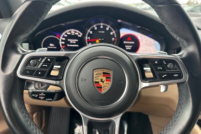 2023 Porsche Cayenne Platinum Edition