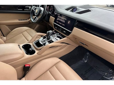 2023 Porsche Cayenne Platinum Edition