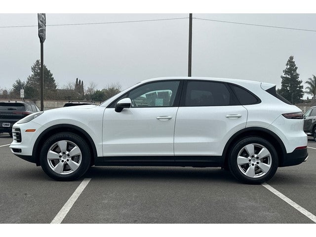 2023 Porsche Cayenne Platinum Edition