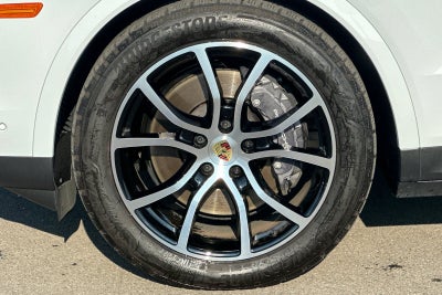 2024 Porsche Cayenne Coupe Base