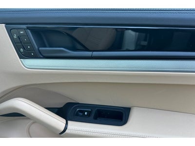 2024 Porsche Cayenne Coupe Base