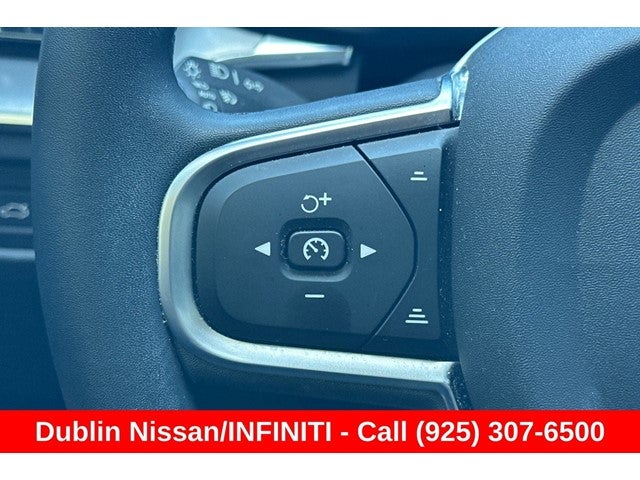 2023 Volvo XC60 B5 Core