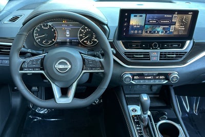 2025 Nissan Altima 2.5 SR