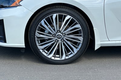 2025 Nissan Altima 2.5 SL