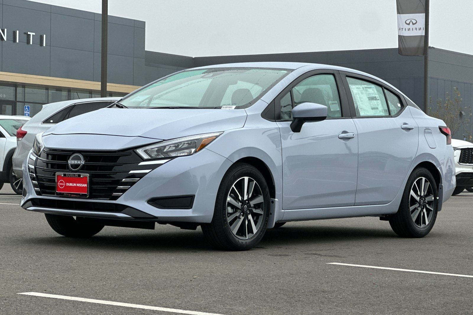 2025 Nissan Versa 1.6 SV