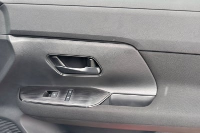 2027 Nissan Kicks S