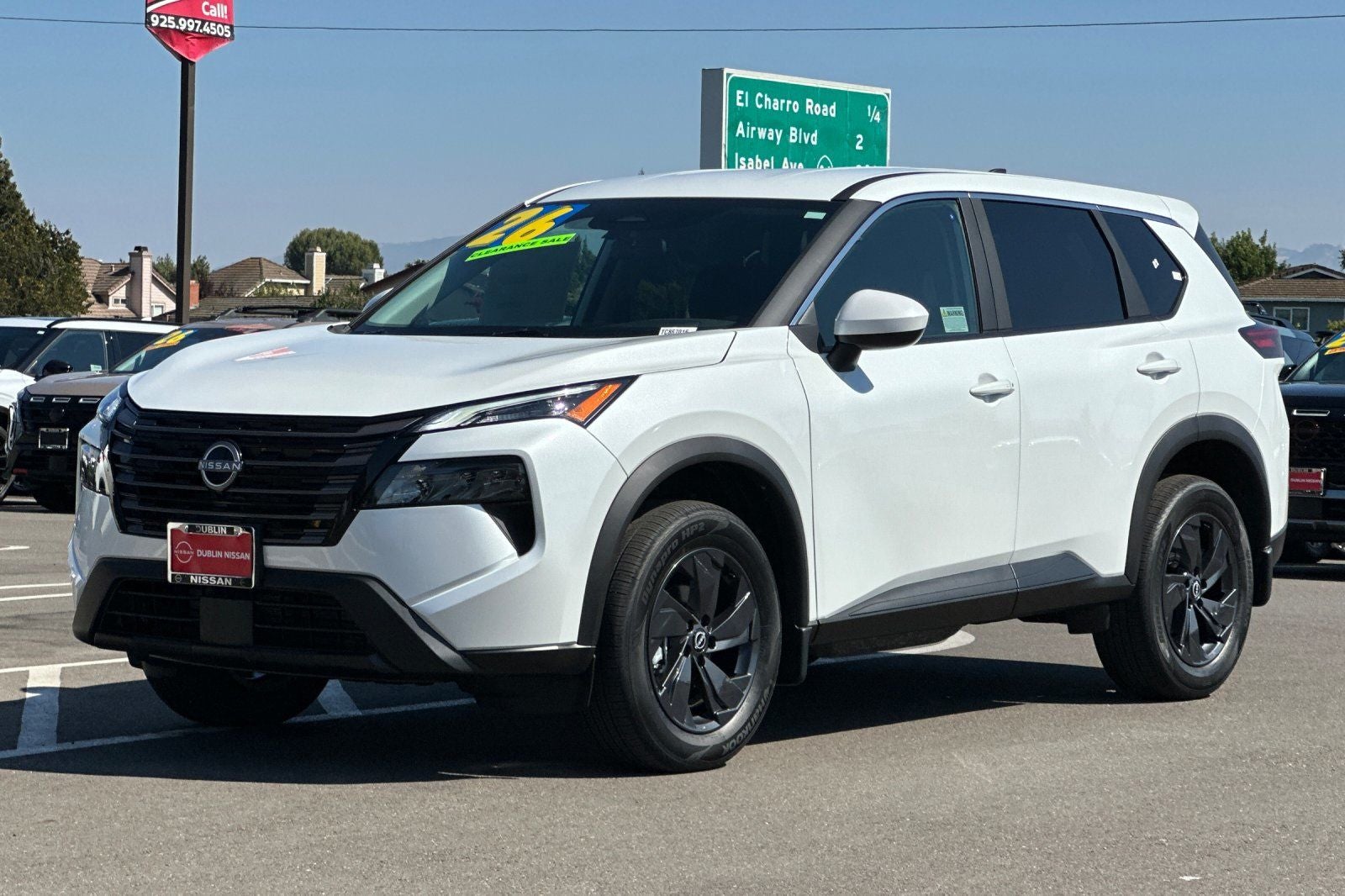 2026 Nissan Rogue SV
