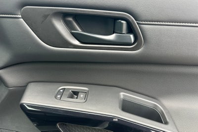 2025 Nissan Pathfinder S