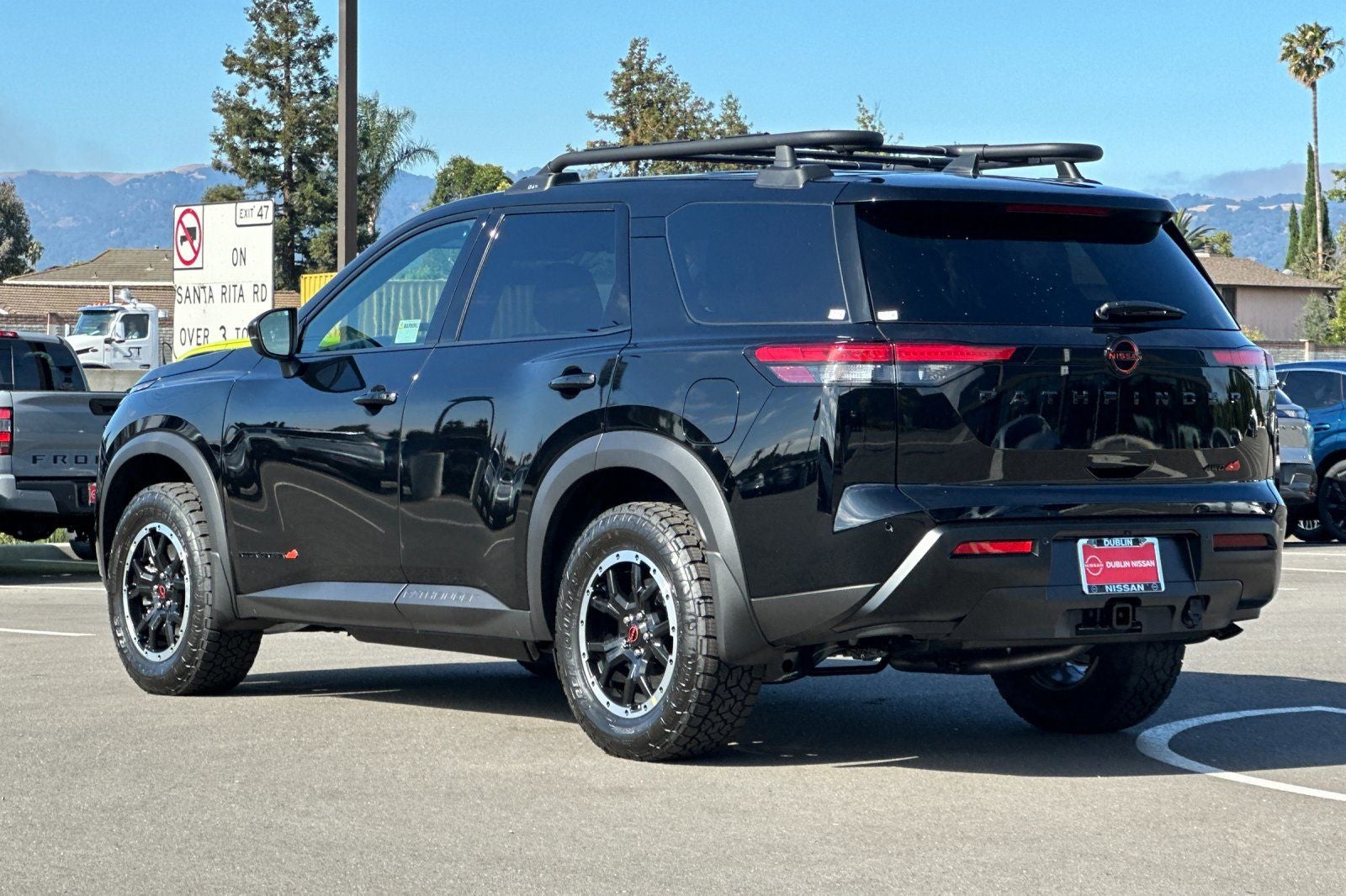 2026 Nissan Pathfinder Rock Creek
