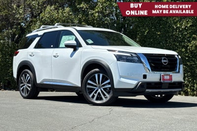 2025 Nissan Pathfinder Platinum