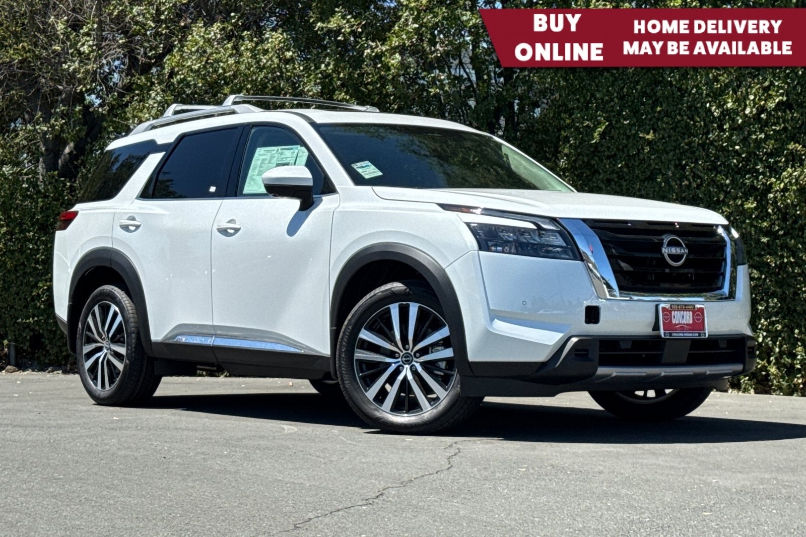 2025 Nissan Pathfinder Platinum