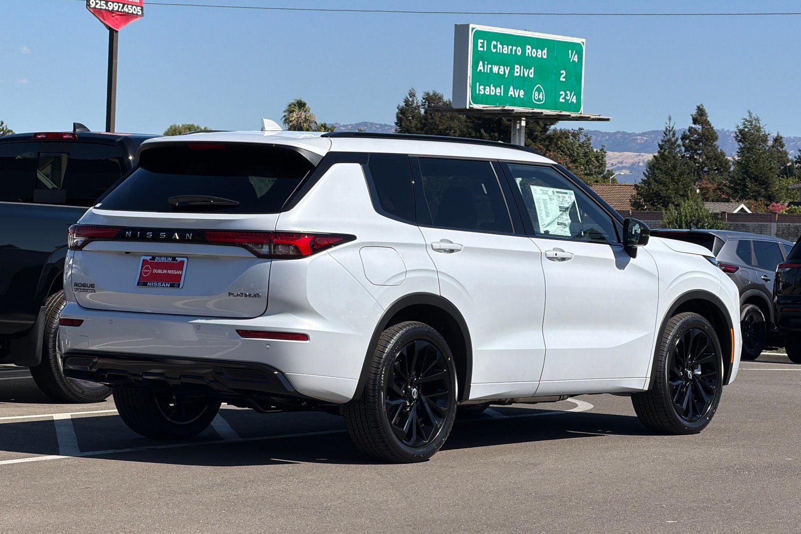 2026 Nissan Rogue Plug-In Hybrid Platinum