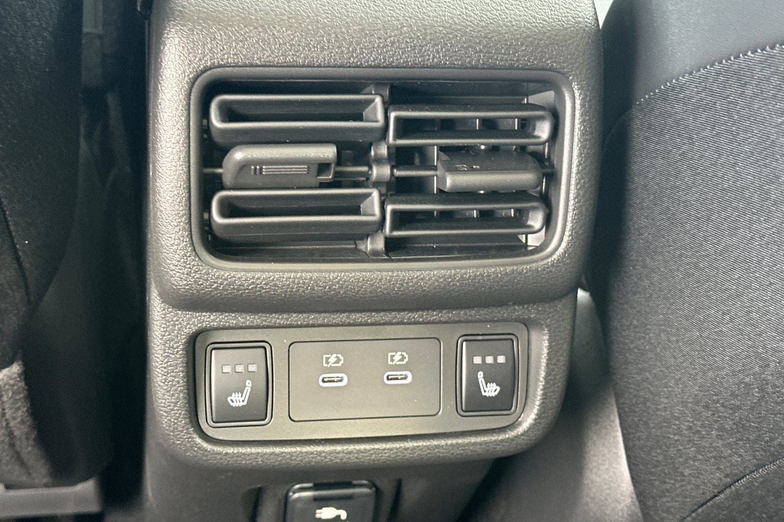 2026 Nissan Leaf PLATINUM+