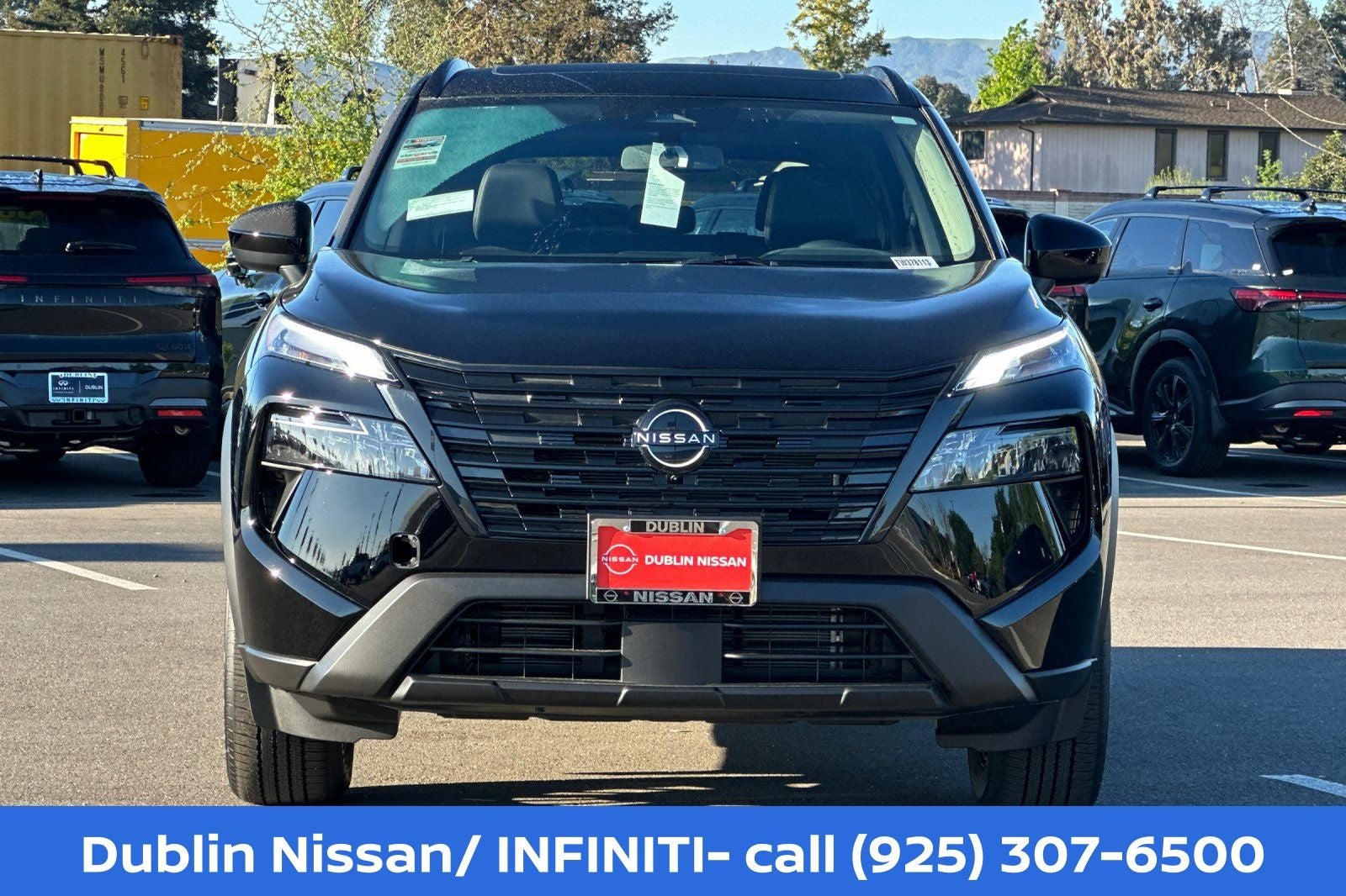 2026 Nissan Rogue Dark Armor