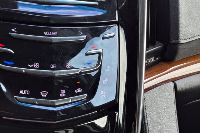 2018 Cadillac Escalade Premium Luxury