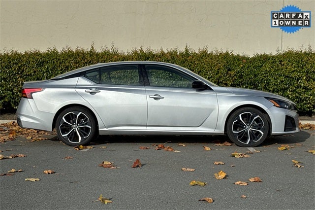 2023 Nissan Altima 2.5 SR SR