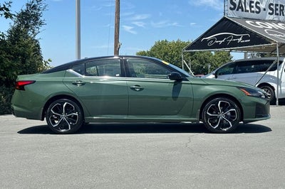 2026 Nissan Altima SR