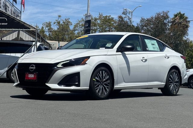 2026 Nissan Altima SV