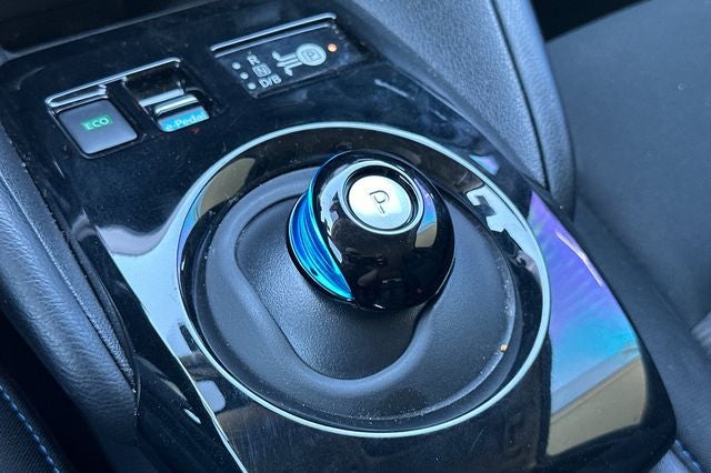 2024 Nissan Leaf SV Plus