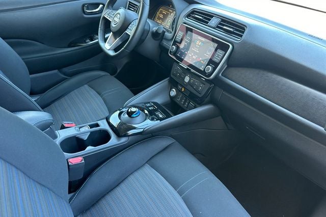 2024 Nissan Leaf SV Plus