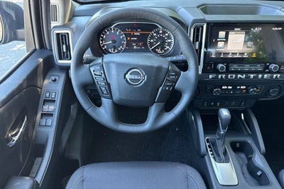 2026 Nissan Frontier Crew Cab SV