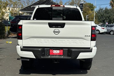 2026 Nissan Frontier Crew Cab SV