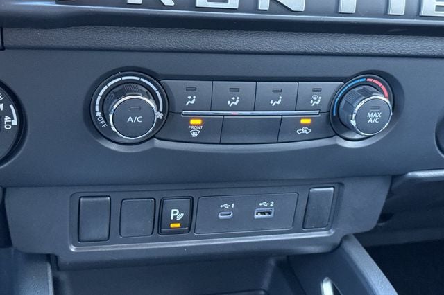 2026 Nissan Frontier Crew Cab SV