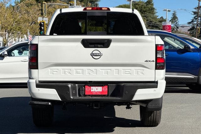 2026 Nissan Frontier Crew Cab SV